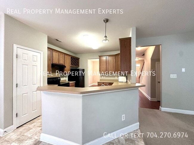 Building Photo - 9824 Coatbridge Dr