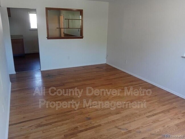 Building Photo - 1610 S Allison St