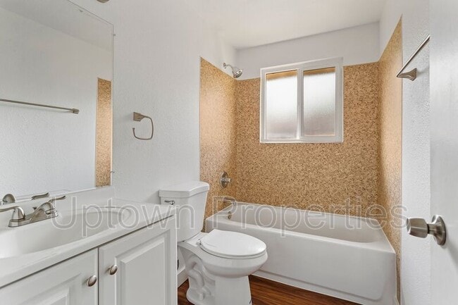 Building Photo - 13000 NW Cornell Rd