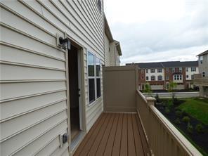 Building Photo - 2302 Pointe View Dr
