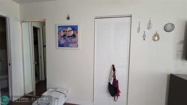 Building Photo - 14140 Nesting Way