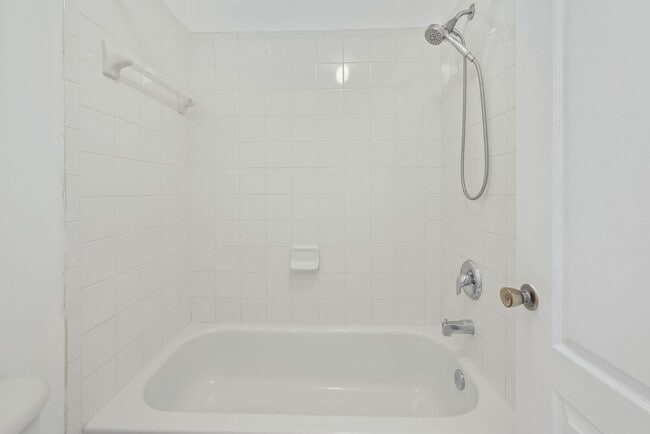 Building Photo - 22721 SW 88 Pl