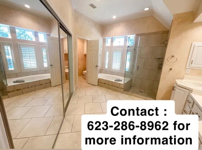 Building Photo - 2741 Barrington Dr