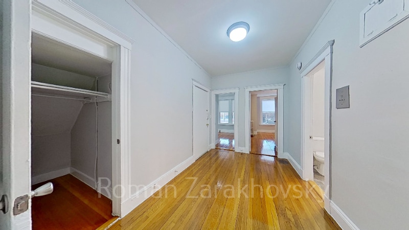 Building Photo - 1116 Commonwealth Ave