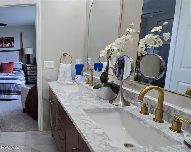 Building Photo - 6351 Brant Bay Blvd