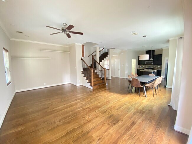 Open Concept Second Floor With Kitchen, Dining Area, and Living Room. With Built-In Shelves - 921 W 24th St