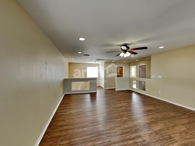 Building Photo - 22644 W Adams Dr