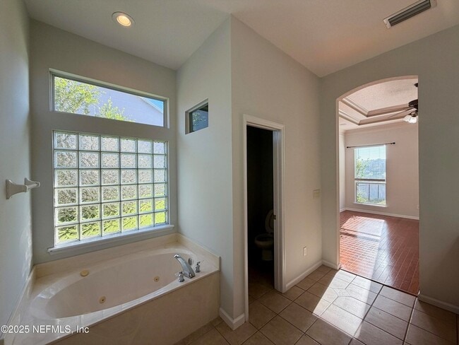 Building Photo - 1228 Loch Tanna Loop