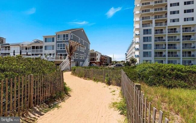 Building Photo - 11 91st St