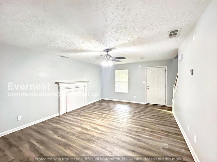 Building Photo - 3015 Garnet Way