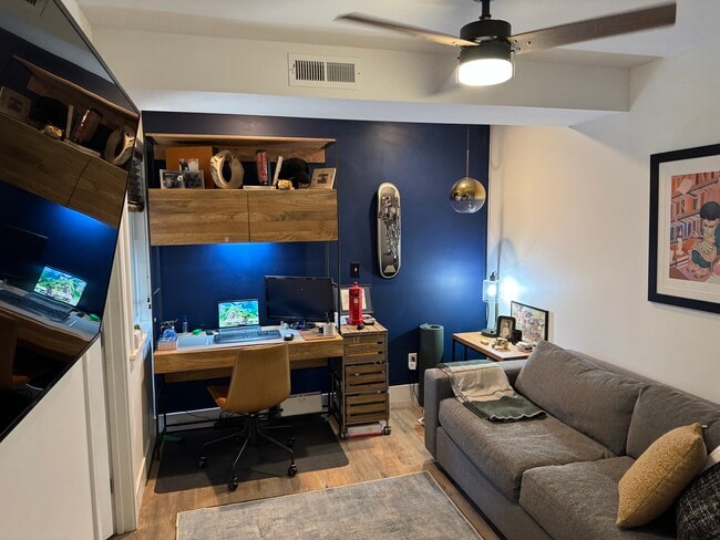 Building Photo - 270 Spruce Ln