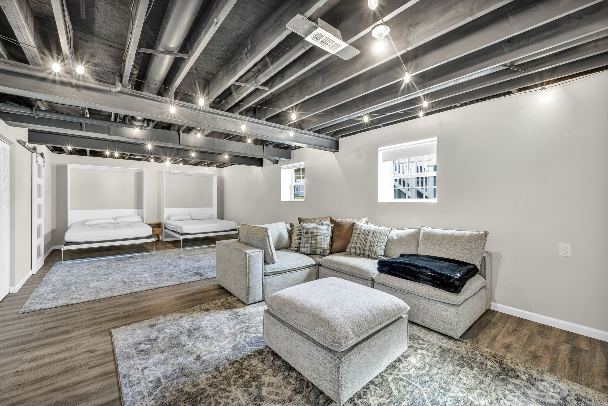 Building Photo - 1117 Kadas Ln