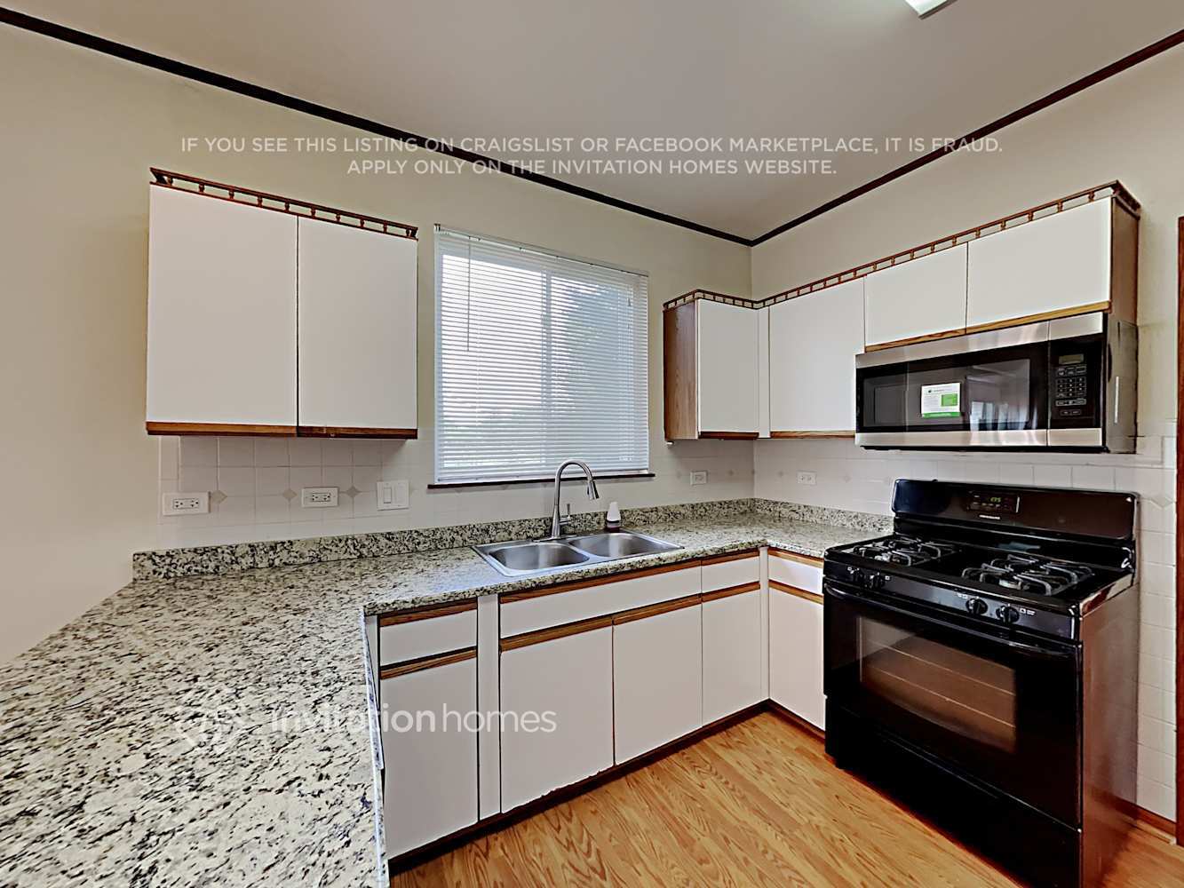 Building Photo - 2176 Edinburgh Ln