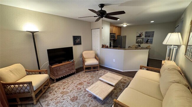 Building Photo - 850 S Tamiami Trl