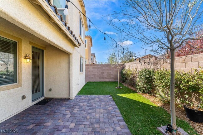 Building Photo - 12409 Loggeta Way