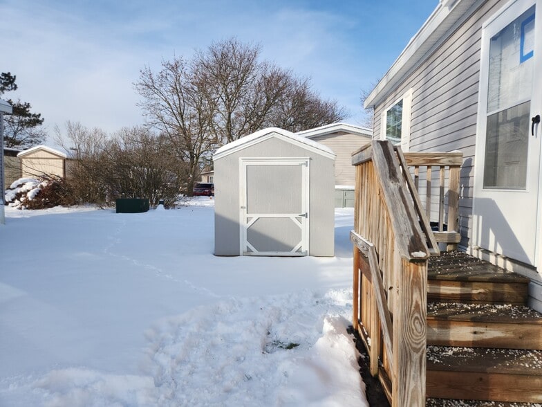 Building Photo - 3726 Birch St