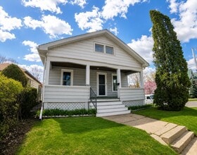 Building Photo - 1228 S 63rd St