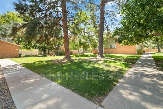 Building Photo - 1155 S Fairplay Cir