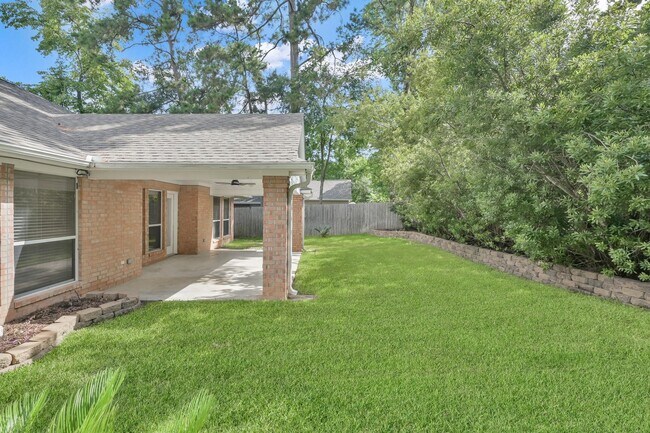 Building Photo - 3030 Hemingway Dr