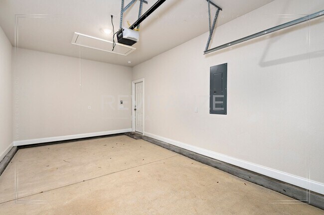 Building Photo - Newly Built 4 Bed 2 Bath Craftsman Home in Spanish Fort with Deck