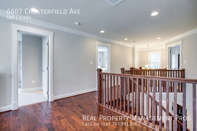 Building Photo - 6607 Chesterfield Ave