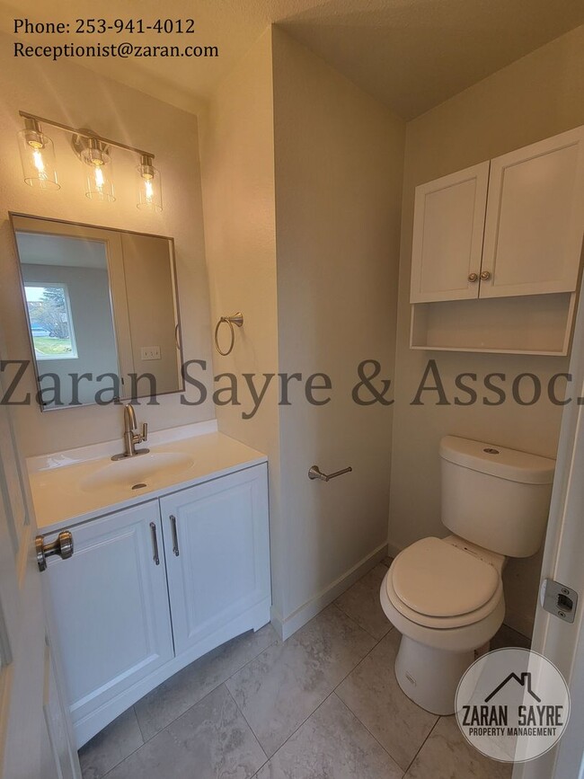 Building Photo - 11514 19th Ave Ct S