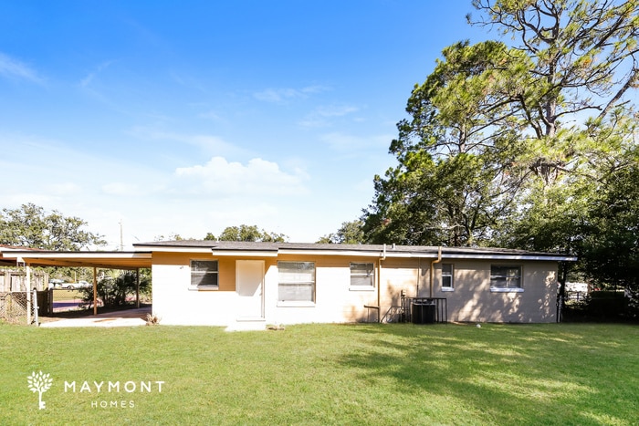 Building Photo - 8814 Yeoman Dr