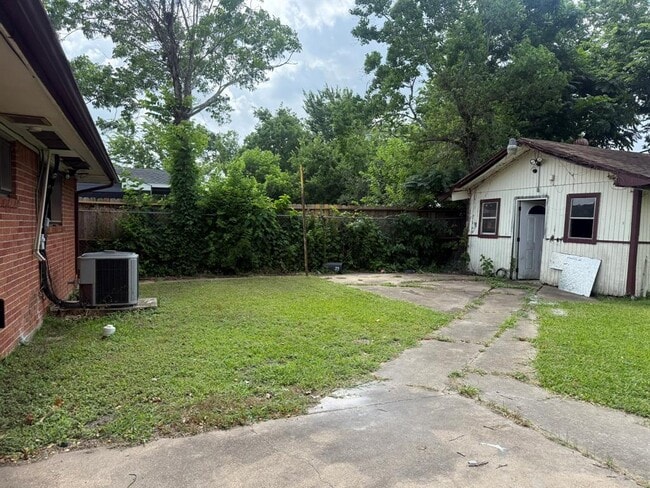Building Photo - 5218 Canterway Dr