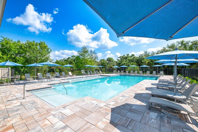 Building Photo - 7648 SW Lucy Ln