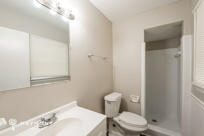 Building Photo - 1621 Sonia Dr