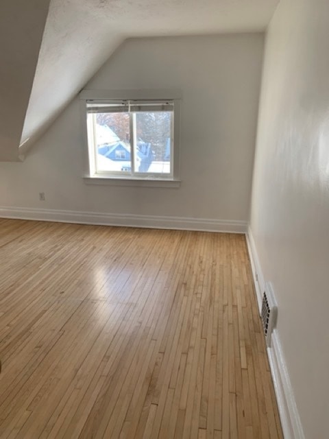 Building Photo - 1818 E 7th St