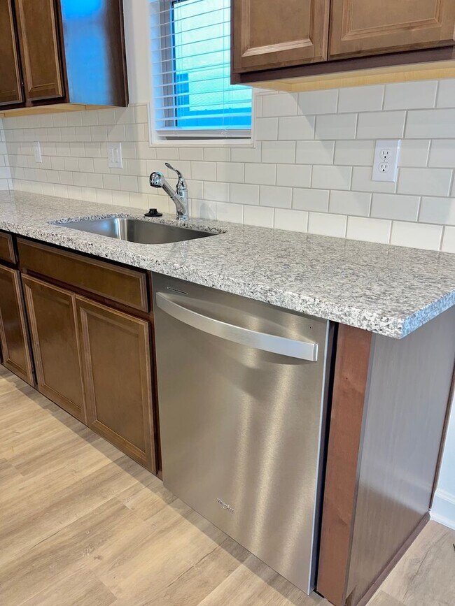 Building Photo - Single level, 4Bedrooms/3Bath TollBrother ...