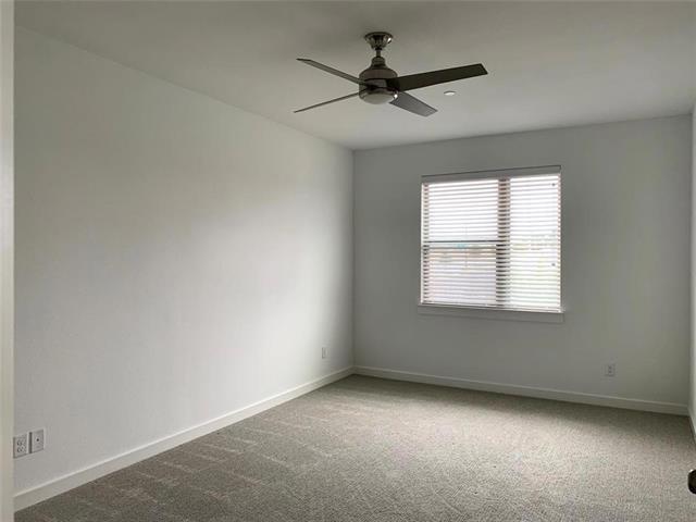 Building Photo - 500 Texas Dr