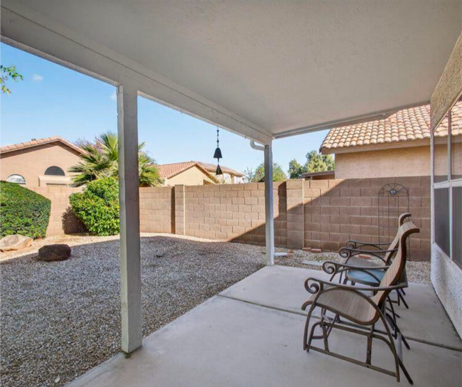 Building Photo - GORGEOUS home in the heart of Gilbert!