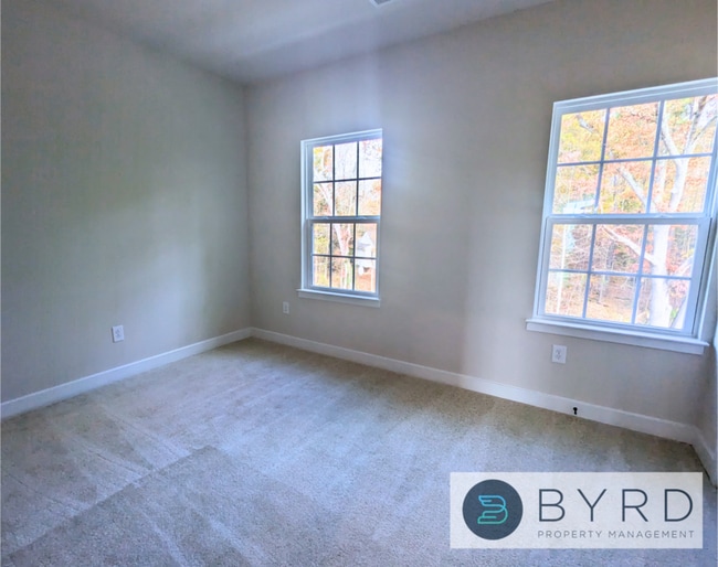 Building Photo - 1113 Ewing Pk Lp