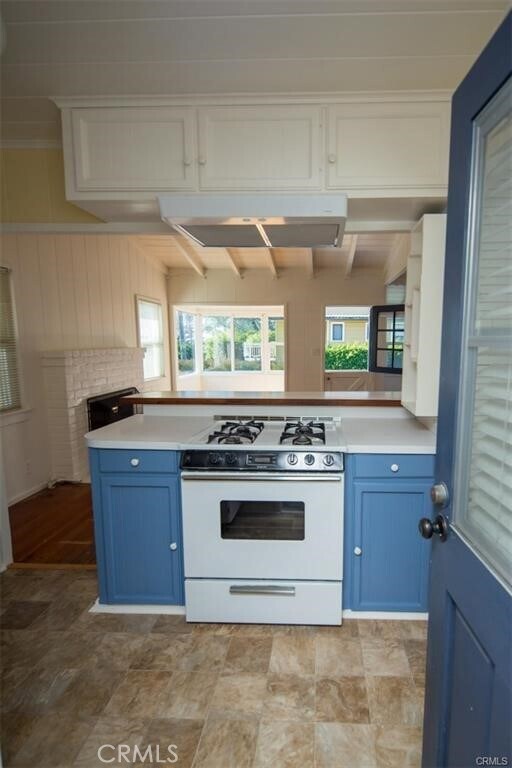 Building Photo - 31612 Santa Rosa Dr