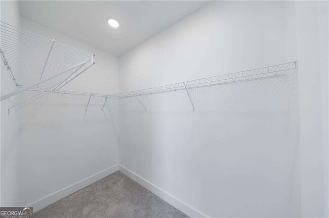 Building Photo - 1032 Robert Smalls Wy