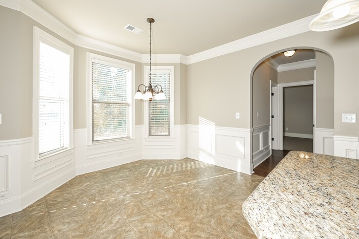 Building Photo - 9200 Bandywood Way SW