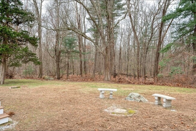 Building Photo - 314 Central St