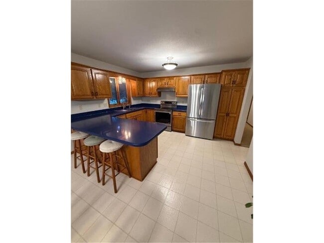 Building Photo - 1072 Buck Ridge