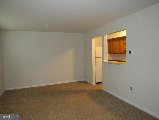 Building Photo - 259 Shirley Dr