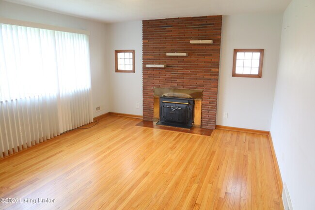 Building Photo - 4618 St Rita Dr