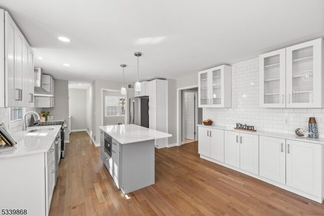 Building Photo - 231 Sutphin Ln