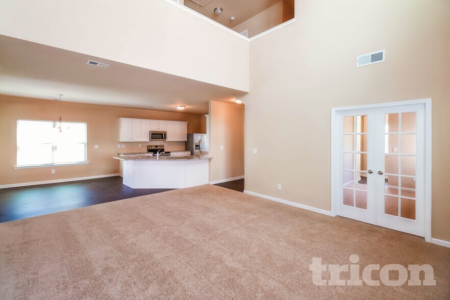 Building Photo - 143 Southwind Ln