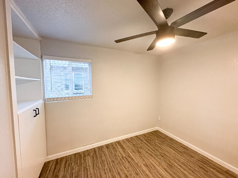 Building Photo - 2222 S Rural Rd