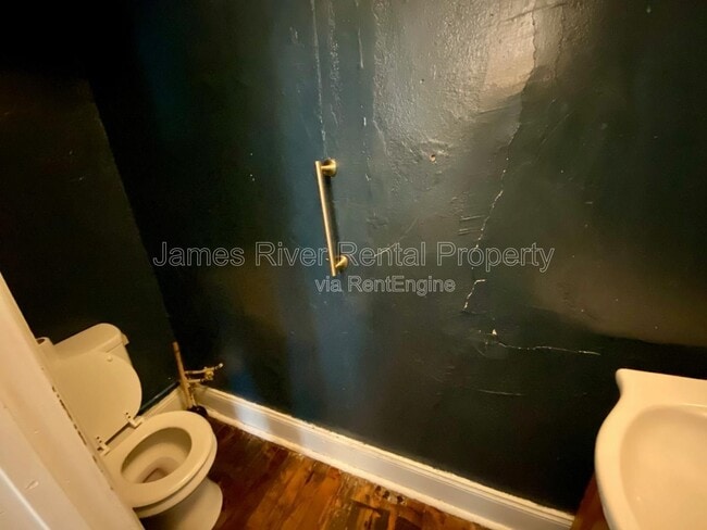 Building Photo - 800 Pierce St