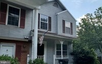 Building Photo - 15268 Cloverdale Rd