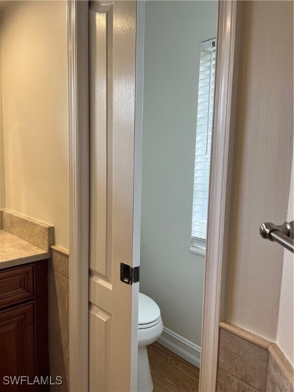 Building Photo - 385 Ashbury Way