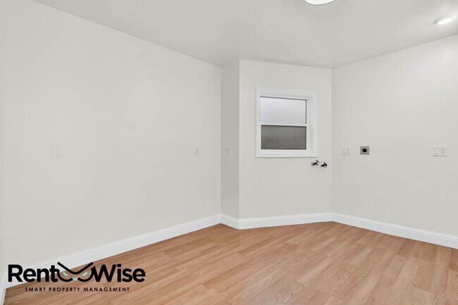 Building Photo - 4525-4529 Irving St. SF