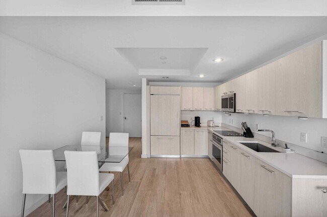 Building Photo - 55 SW 9th St